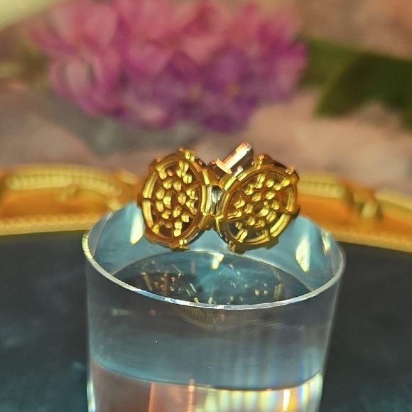 Stainless Steel Intricate Gold ToneCuff Links Brand New In Box - Picture 1 of 6